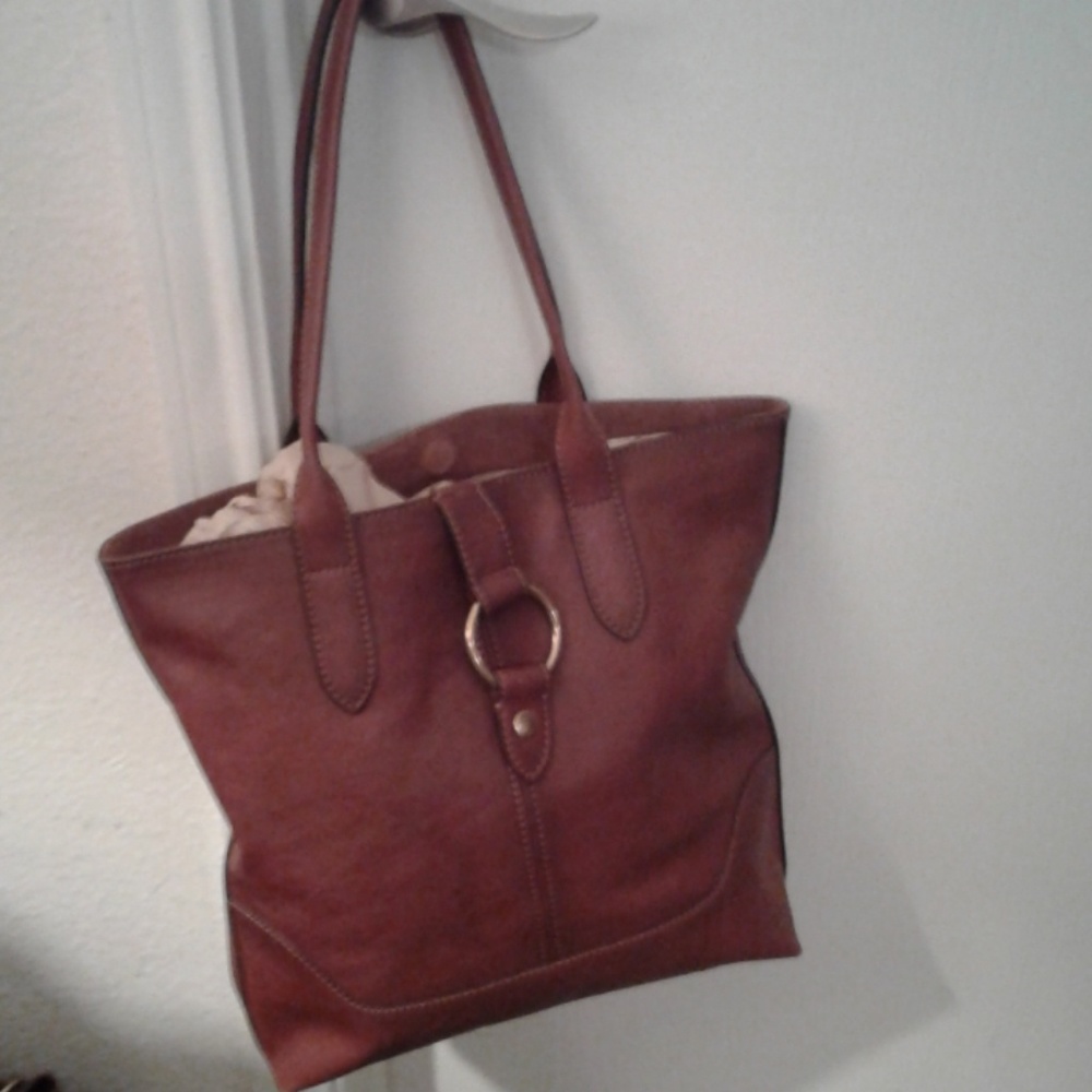 Hand bag
